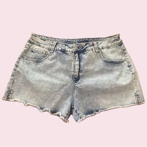 Super cute Women's Denim Shorts